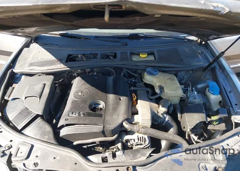 2002 Volkswagen Passat Gls из США, поврежденный, VIN WVWPD63B42P033886